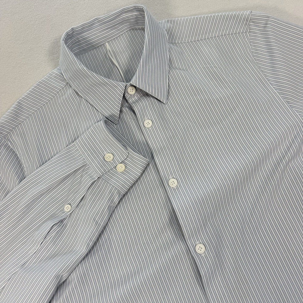 Lululemon New Venture Long Sleeve Button Up Shirt Blue White Striped Mens Medium